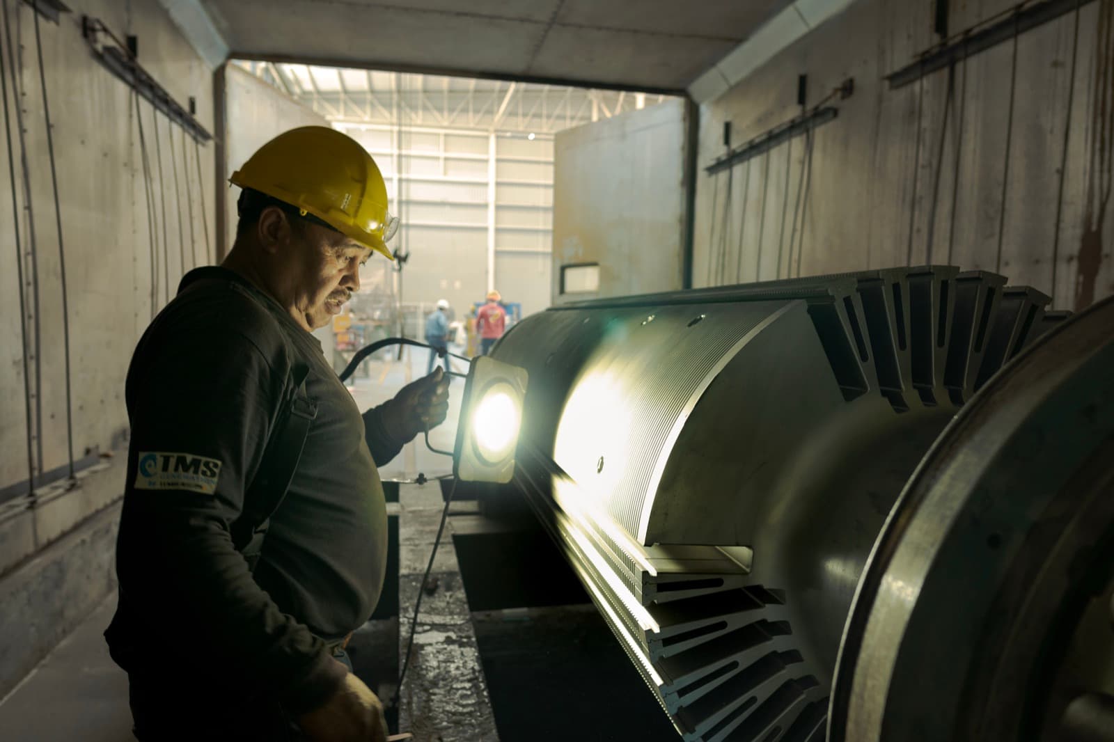 Servicio en sitio del generador de turbomaquinaria industrial TEMISA Power Gen