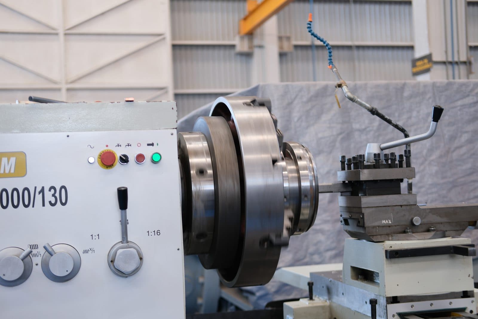 Rebobinado de bobinas de campo del rotor de generador síncrono industrial México TEMISA Power Gen