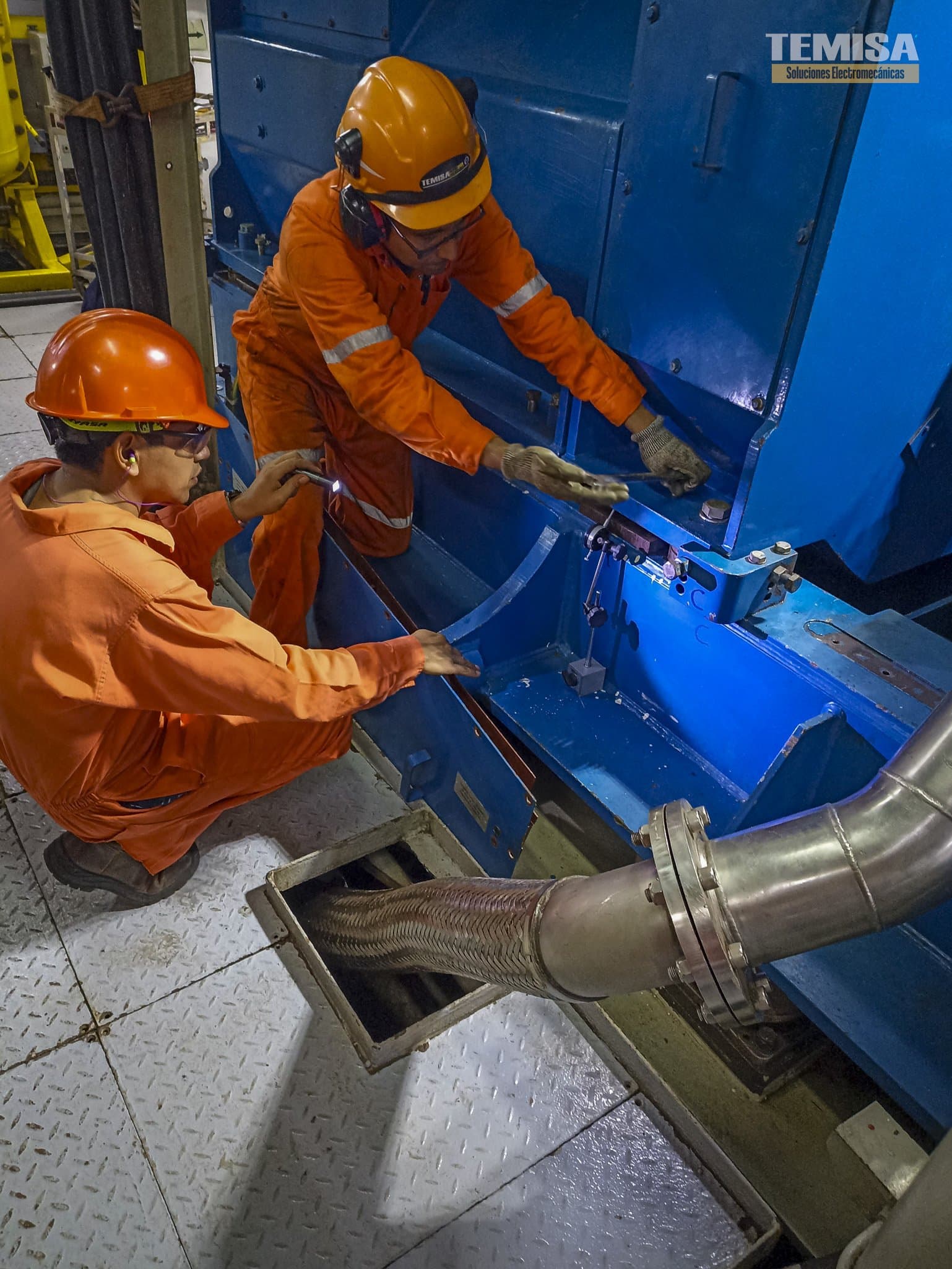 Alineación láser de precisión entre generador ABB y motor diésel — TEMISA