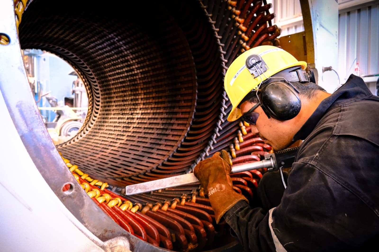 Limpieza Criogénica con Hielo Seco para Generadores Eléctricos — TEMISA Power Gen — generator service Mexico