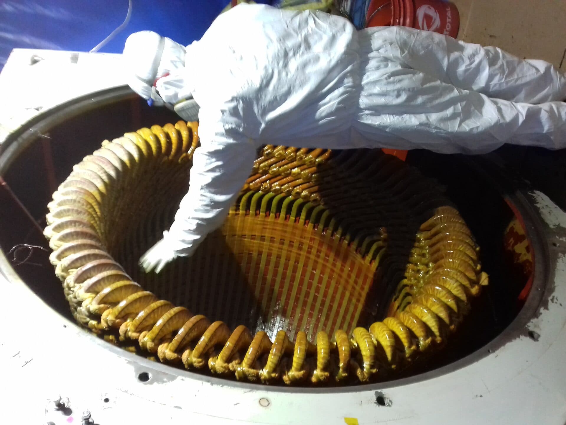 Rebobinado de Estatores y Rotores de Generadores Eléctricos — TEMISA Power Gen — generator service Mexico